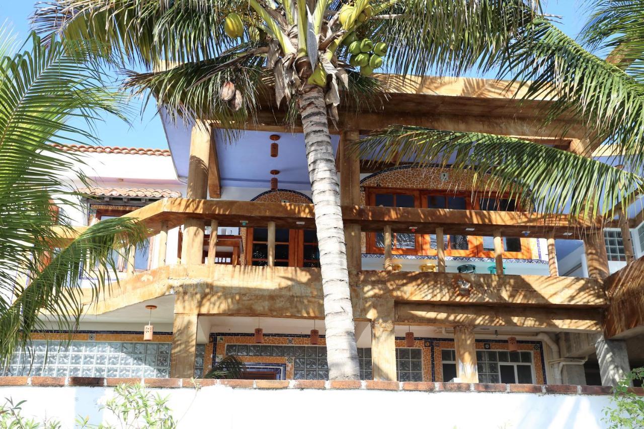 El Milagro Beach Hotel And Marina Isla Mujeres Eksteriør billede