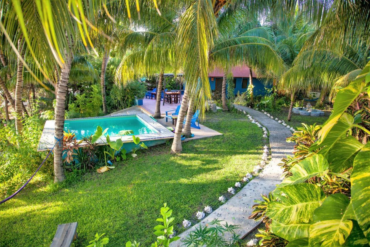 El Milagro Beach Hotel And Marina Isla Mujeres Eksteriør billede
