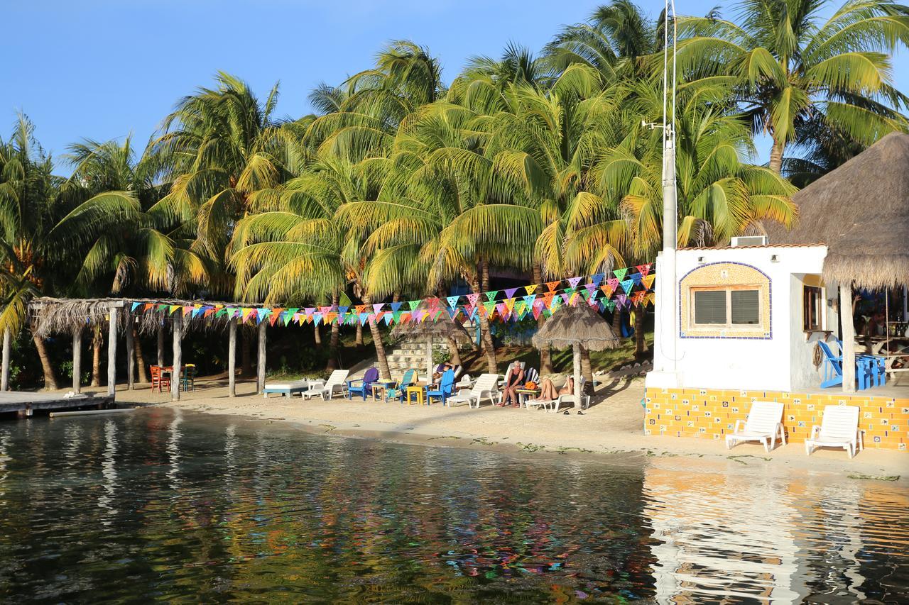 El Milagro Beach Hotel And Marina Isla Mujeres Eksteriør billede