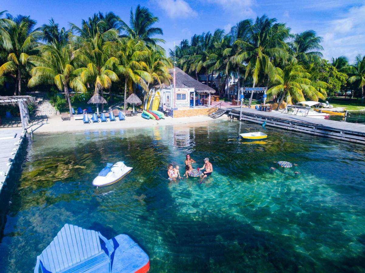 El Milagro Beach Hotel And Marina Isla Mujeres Eksteriør billede